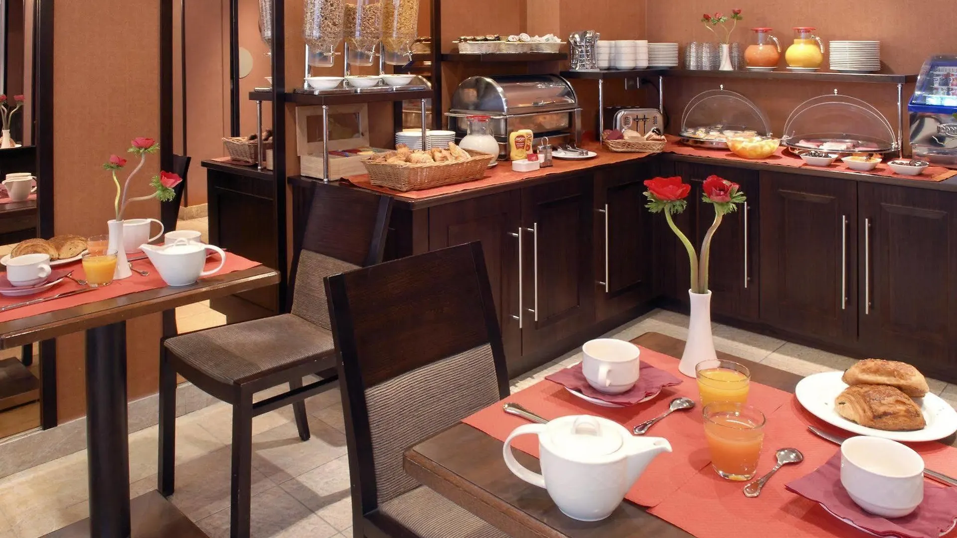 Hotel Des Nations Saint Germain Paris 3*,