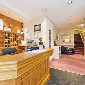 https://riverhouse-of-temple-bar.dublin-hotelsweb.com